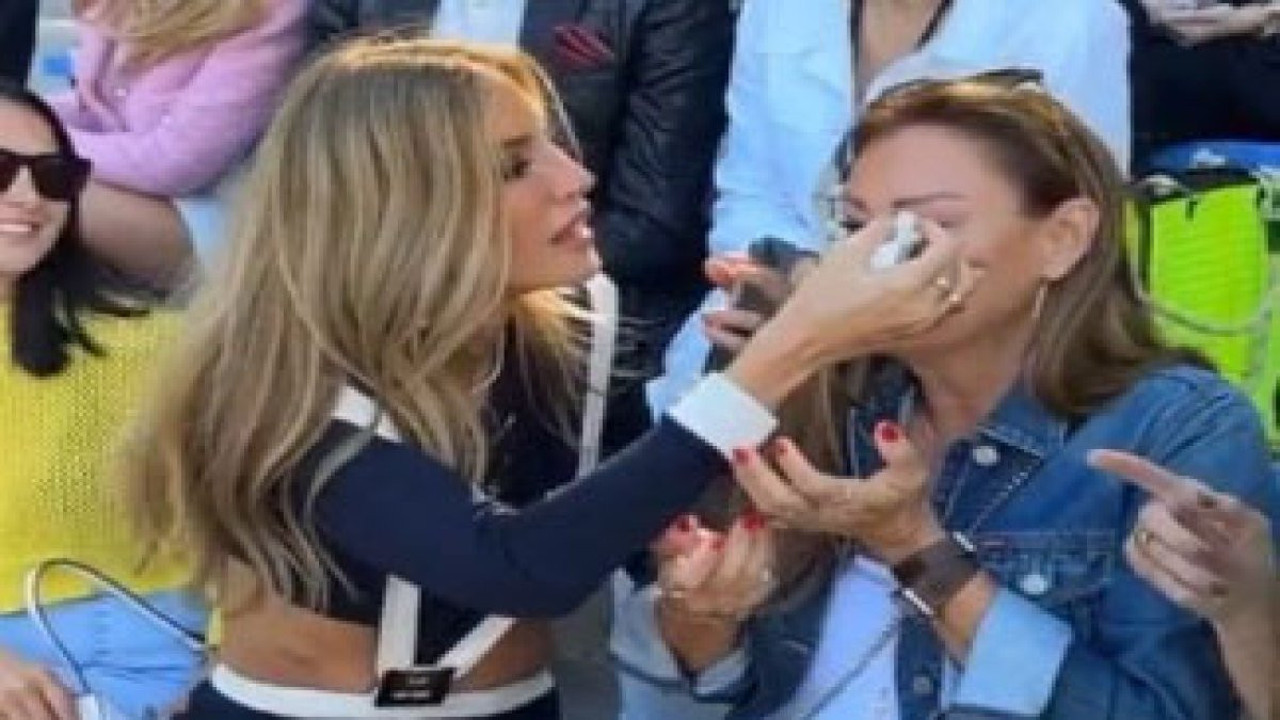 Çağla Şıkel 'gözüne ne kaçtı sen söyle' dedi. Pınar Altuğ 'daha önce hiç olmamıştı' yorumu yaptı