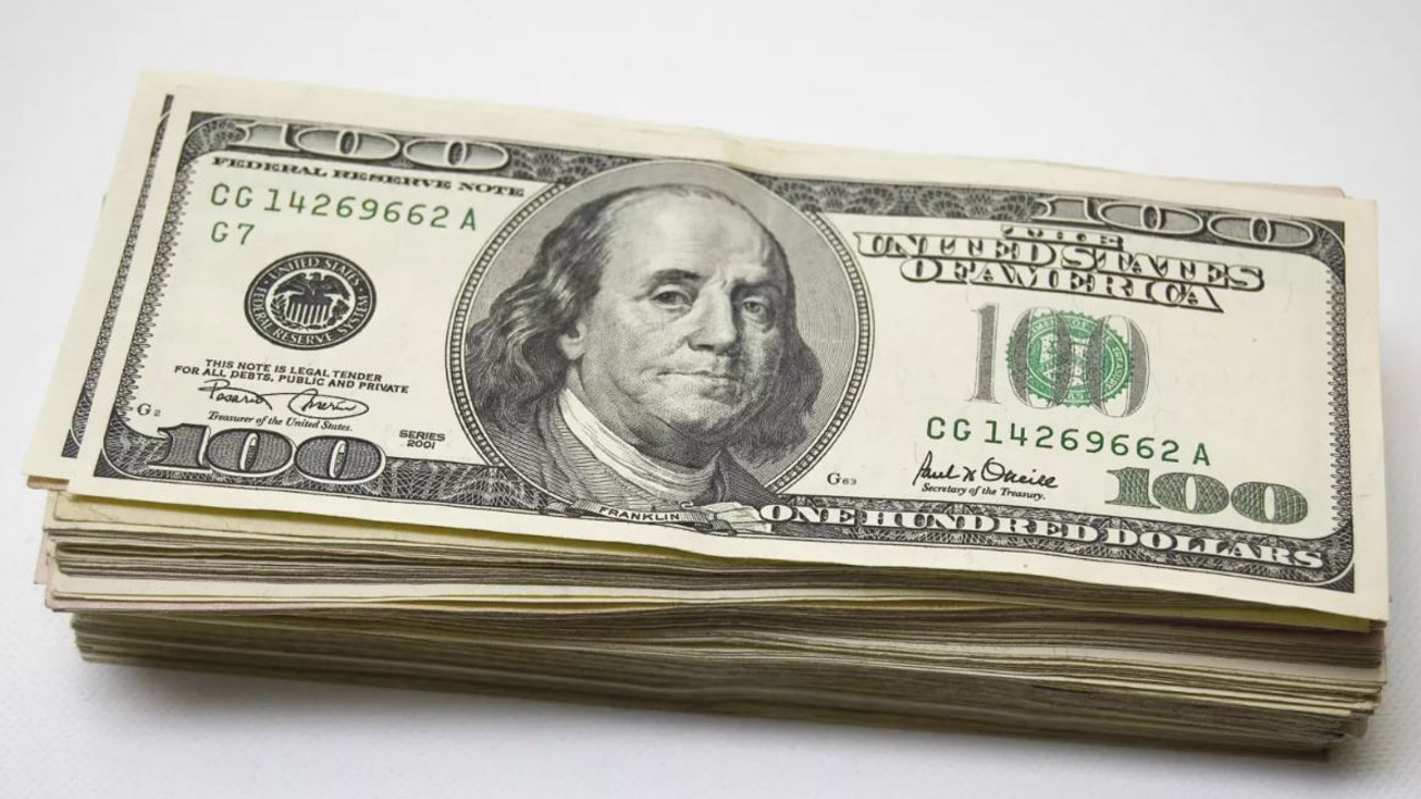 Dünyaca ünlü bankadan çok konuşulacak dolar tahmini. Türkiye için vahim tahminde bulundu