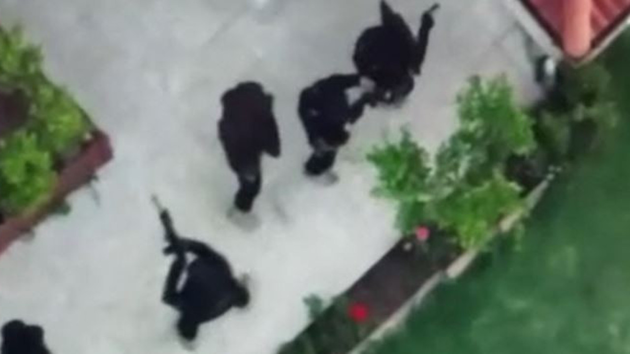 Adana'da dolandırıcılık çetesinin liderinden servet çıktı