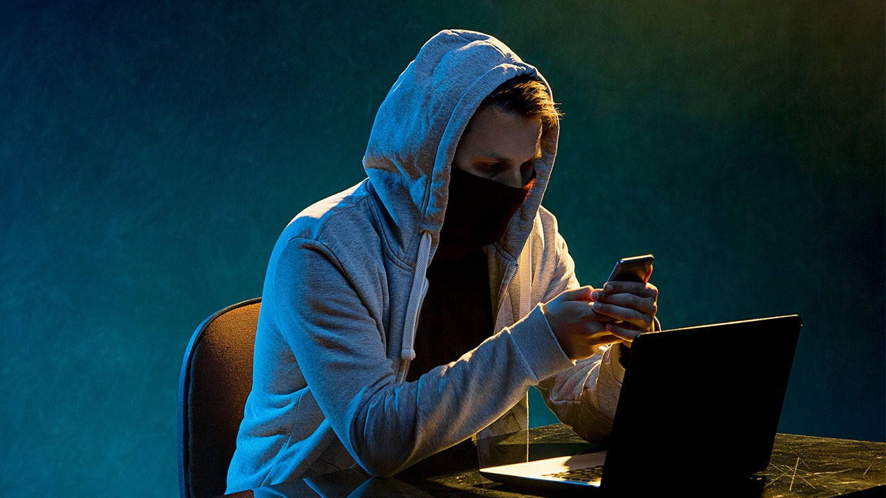 Bu uygulamalar tüm bilgilerinizi çalabilir. Telefonlardaki büyük tehlike