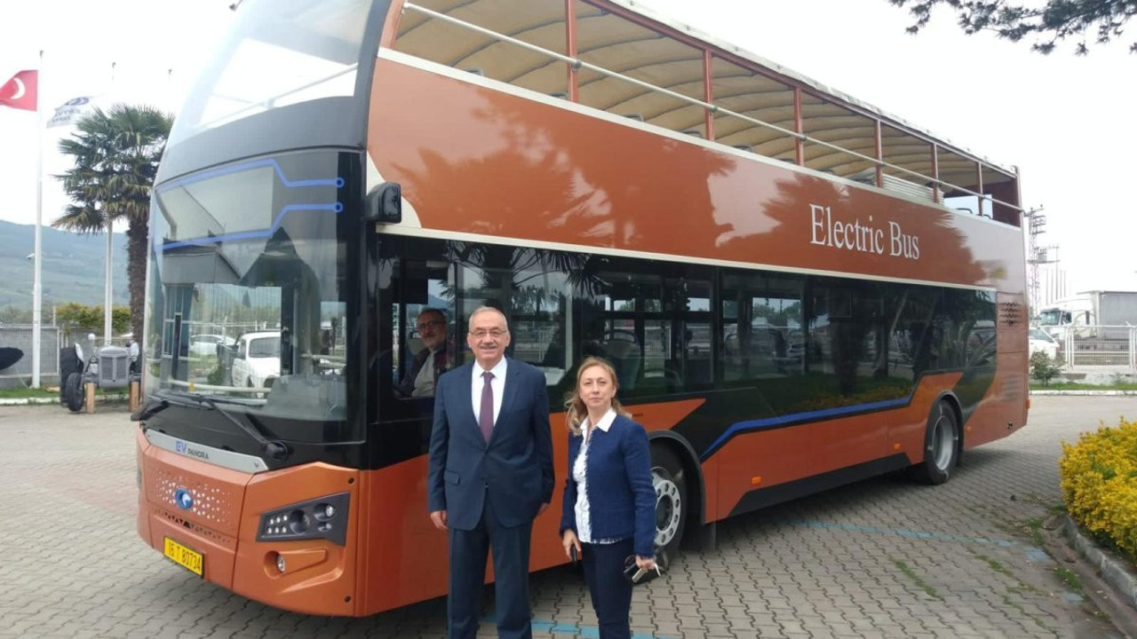 Türkiye’nin Elektrikli Otobüsü’ne İYİ ziyaret