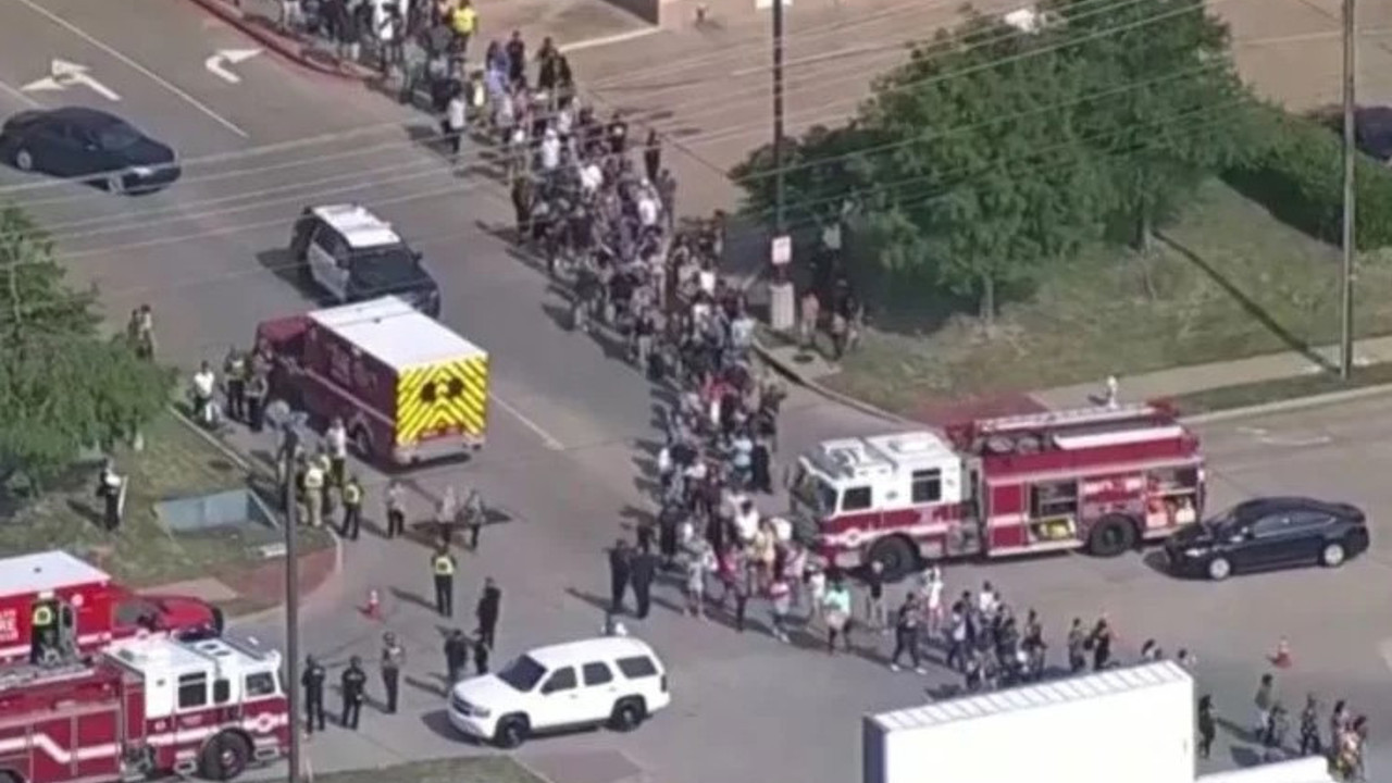 ABD'de alışveriş merkezine silahlı saldırı. Çok sayıda ölü ve yaralı var