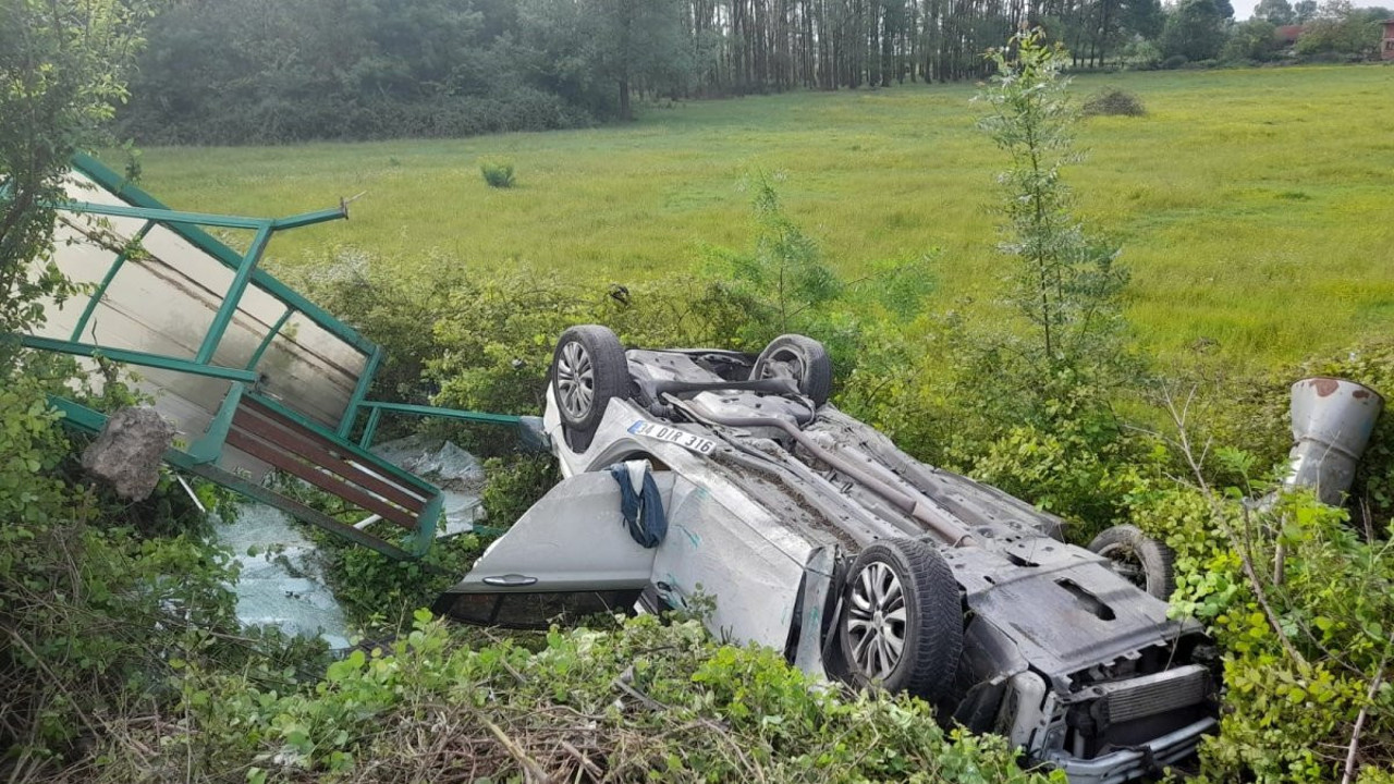 D-100’de cip ile otomobil çarpıştı: 1 ölü, 2 yaralı