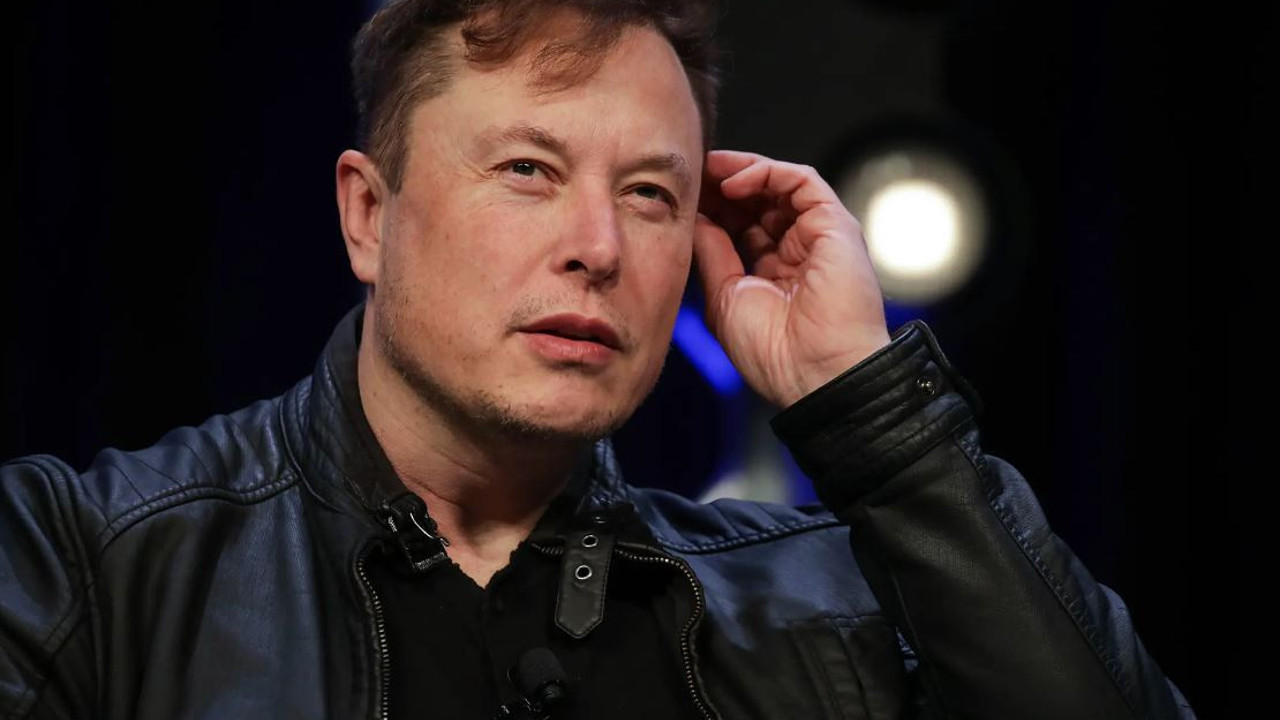 Elon Musk’tan şoke eden WhatsApp açıklaması. WhatsApp mikrofonları mı dinliyor?