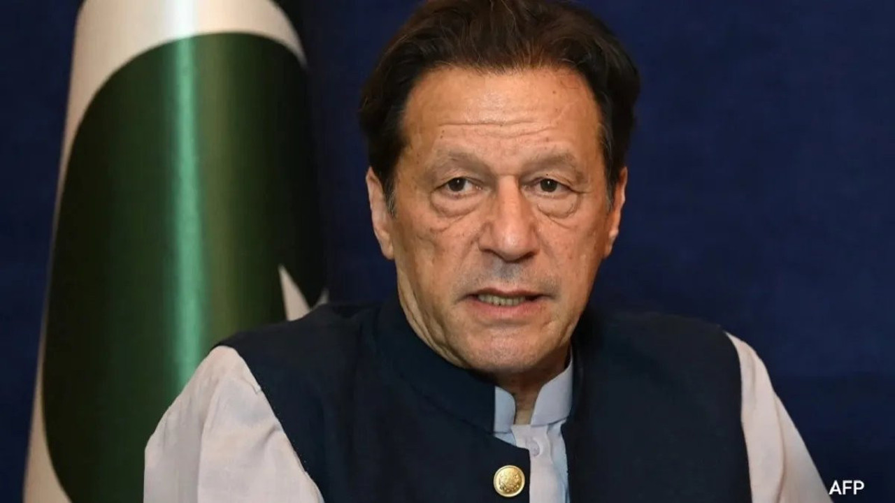 Pakistan'da İmran Han için 8 günlük gözaltı süresi