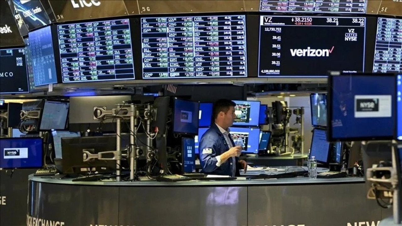 Uluslararası piyasalar yön arayışında