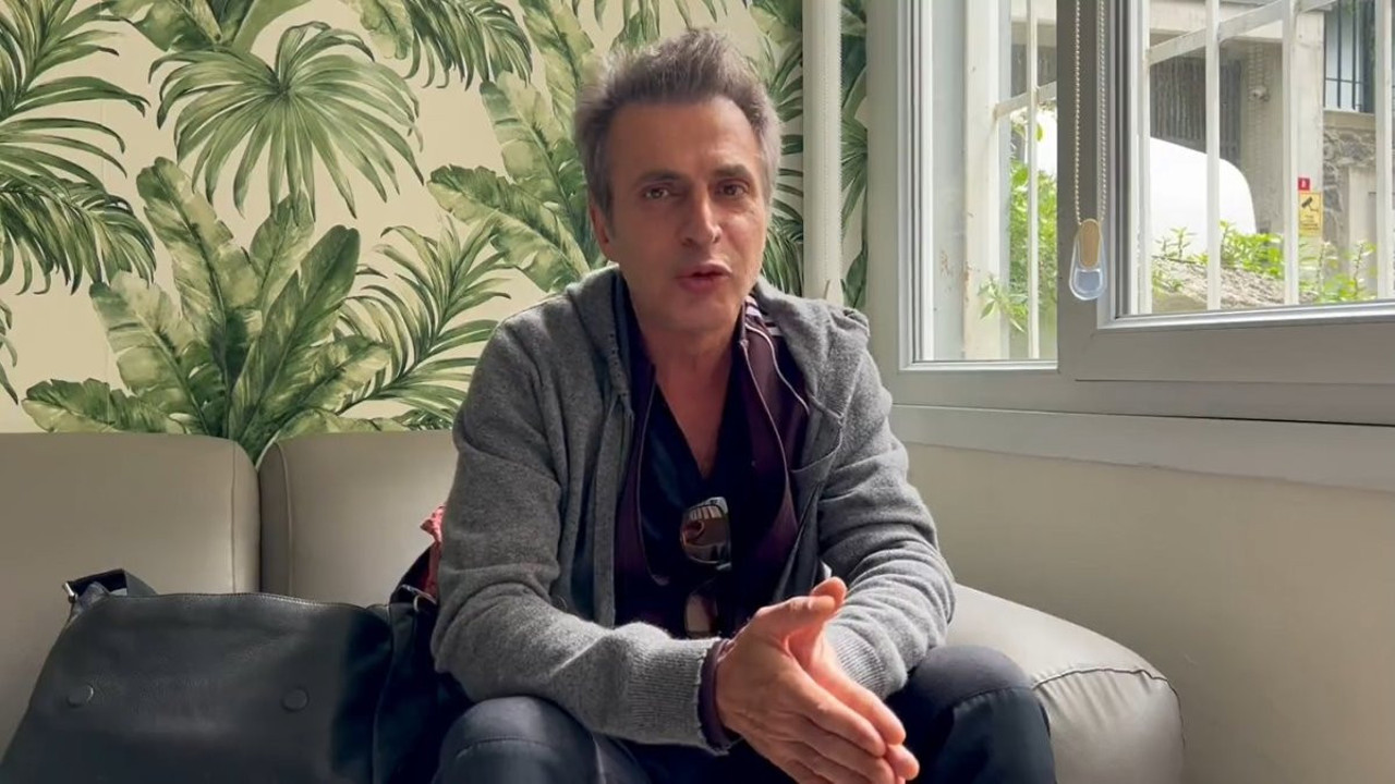 Teoman 'İki yol seçilecek' diyerek video paylaştı. 'Ben de ona uygun bir oy vereceğim'