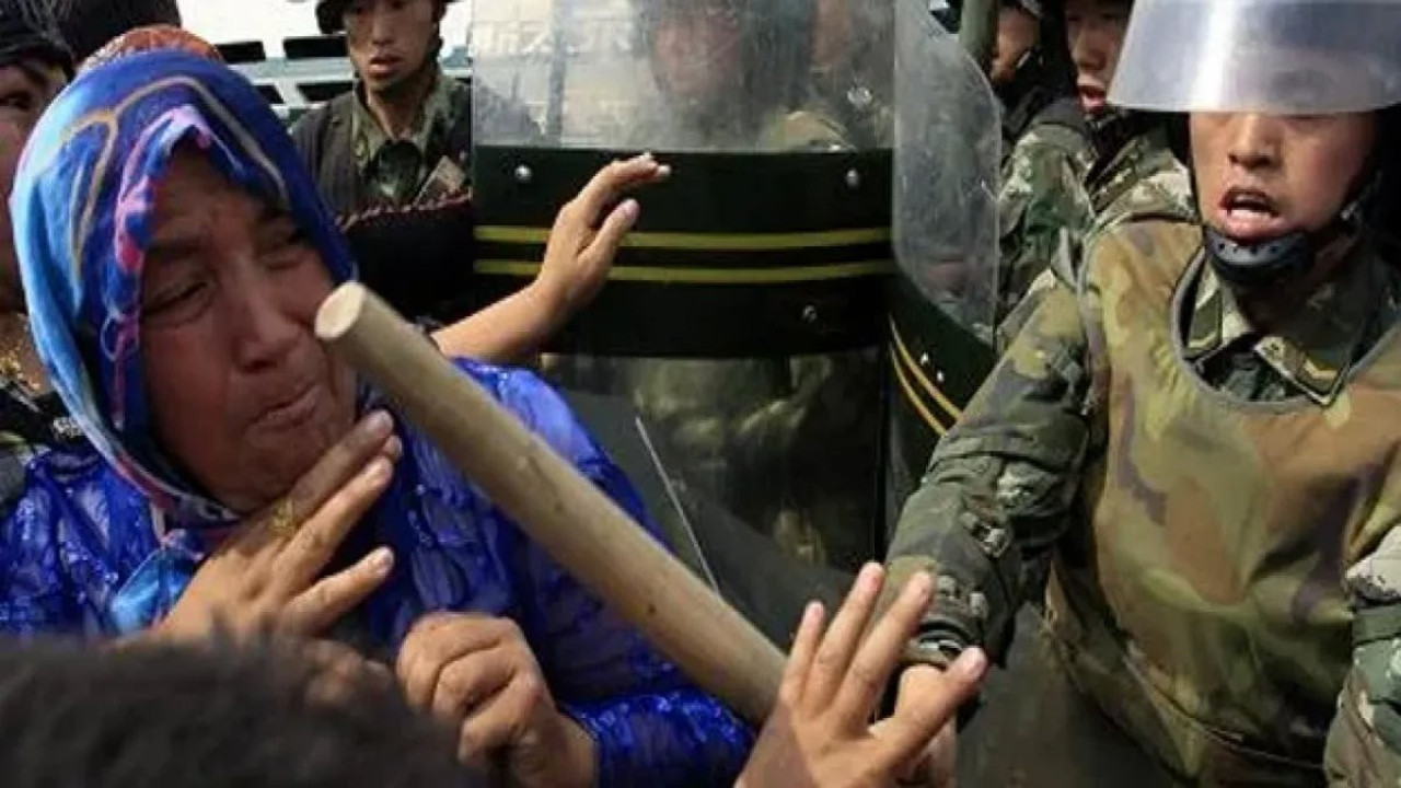 Doğu Türkistan’da anne olmak!