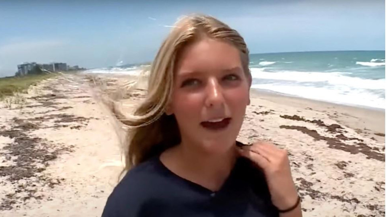 Köpekbalığı 13 yaşındaki kızı kanlar içinde bıraktı