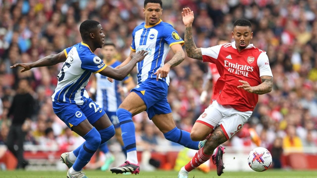 Arsenal ağır yaralı. Şampiyonluk umutları tükeniyor