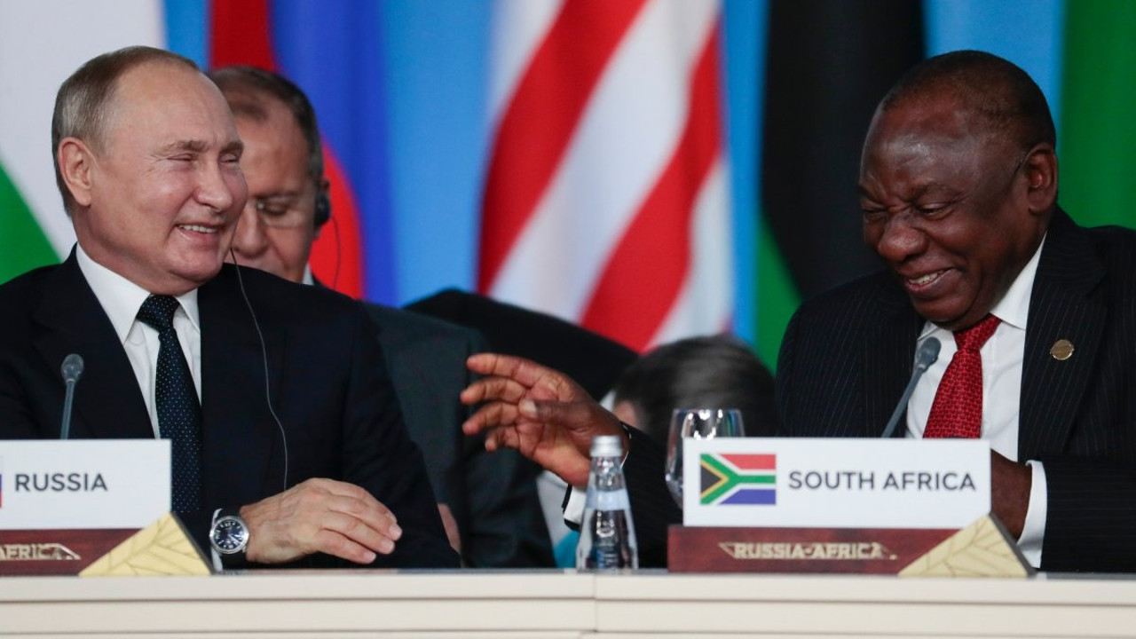 Güney Afrika ordu komutanı Rusya'yı ziyaret etti