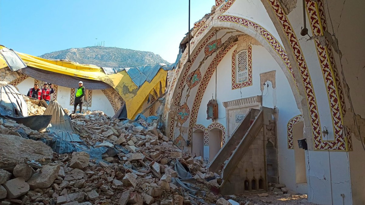 Vakıflar Genel Müdürü Aksu duyurdu! 3 yılda ayağa kaldırılacak…