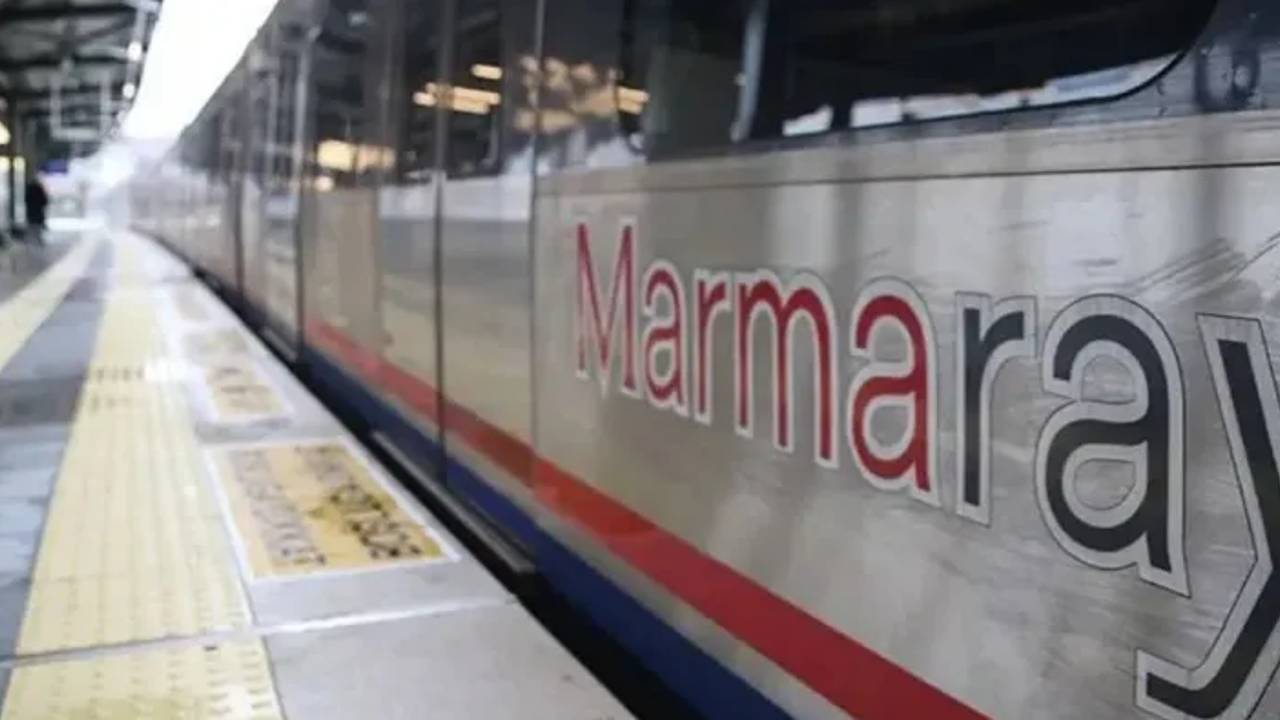 Marmaray Yenikapı'da intihar girişimi