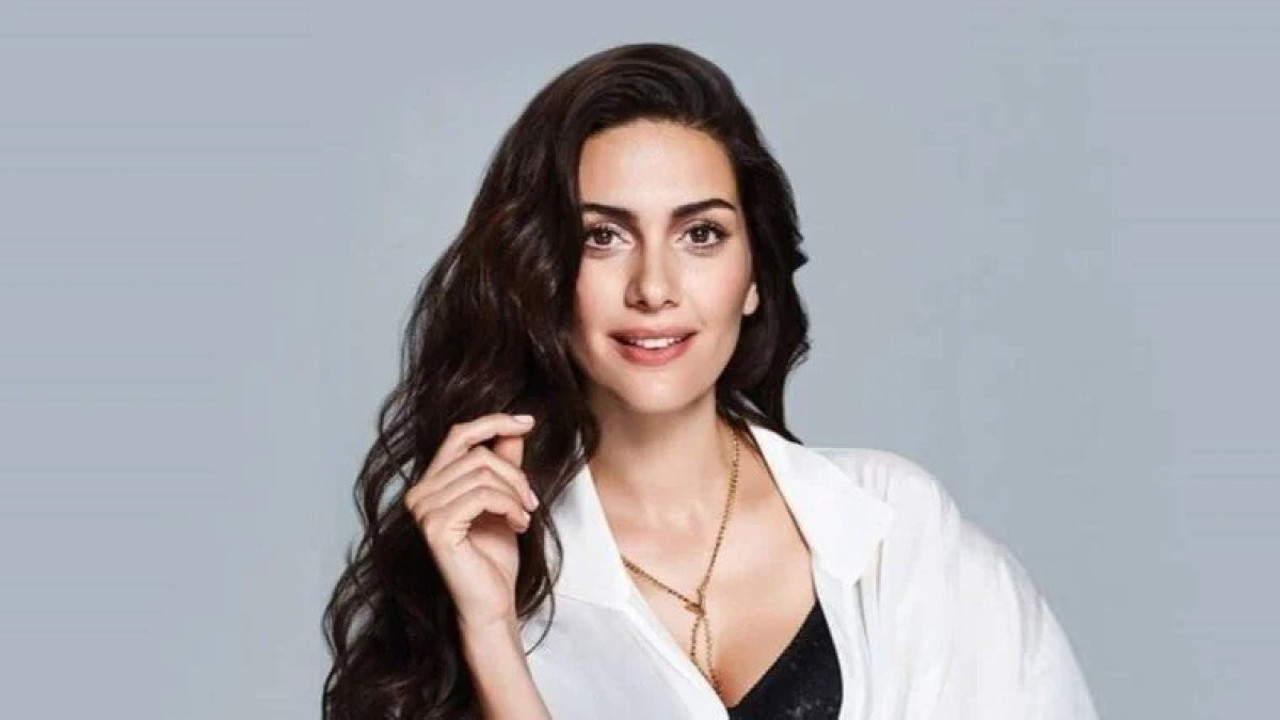 Bergüzar Korel deprem bölgesi için yapılan yorumlara isyan etti