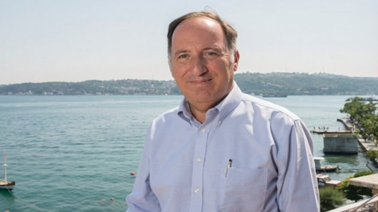 Cem Gürdeniz yeni milletvekili seçilenlerin geçmişle bağlantısını açıkladı. Okudukça hop oturup hop kalkacaksınız