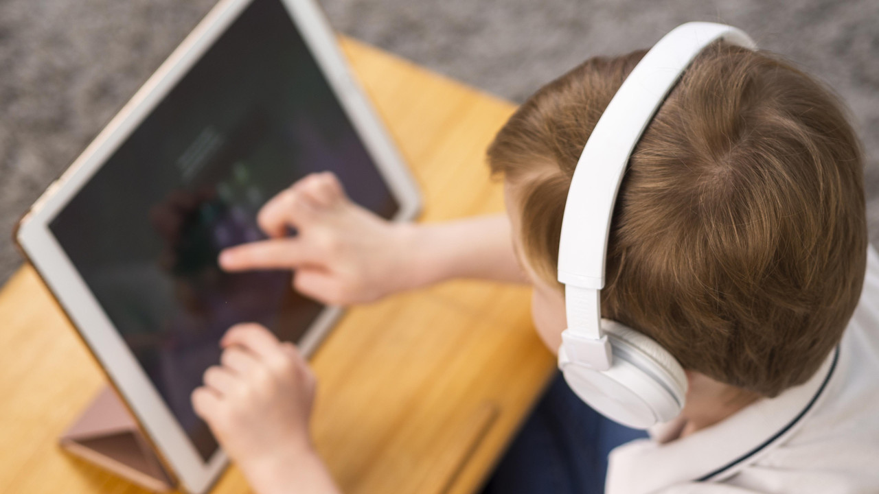 Gözünü tabletten alamayan yeni nesil için dijital kütüphane