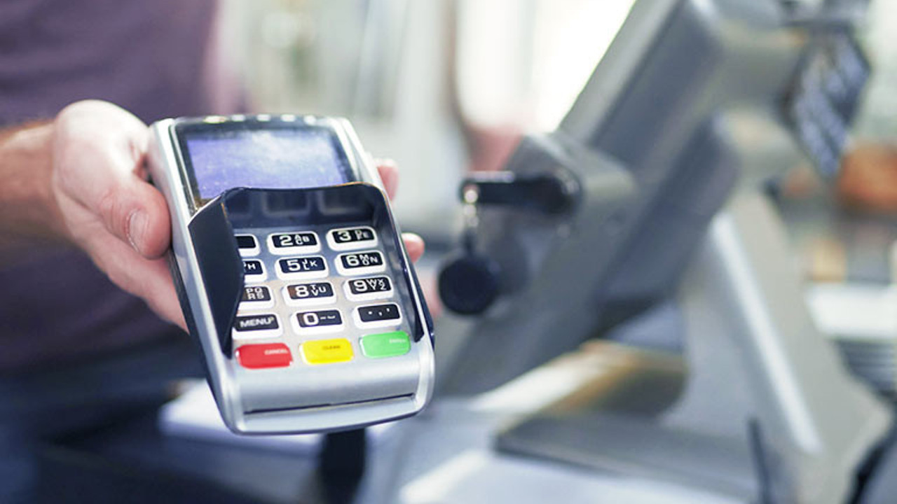 Bankalarda kredi kartı kararı kaosu