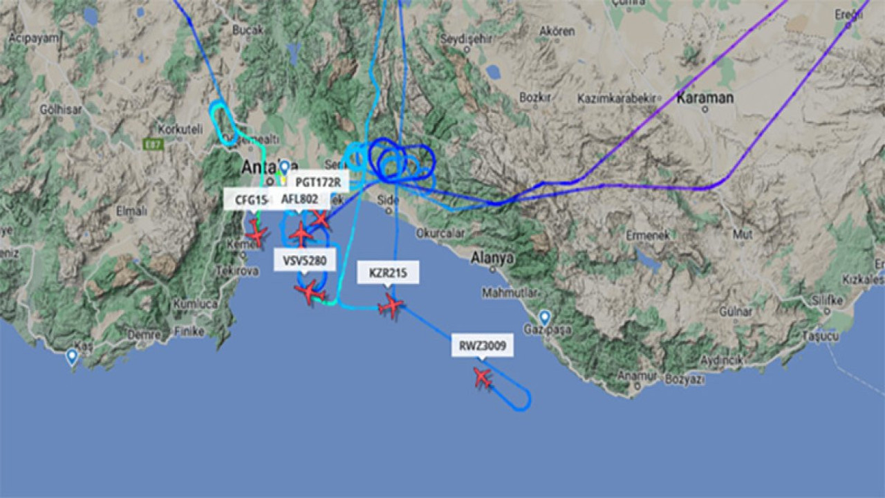 Antalya'da uçaklara dolu engeli