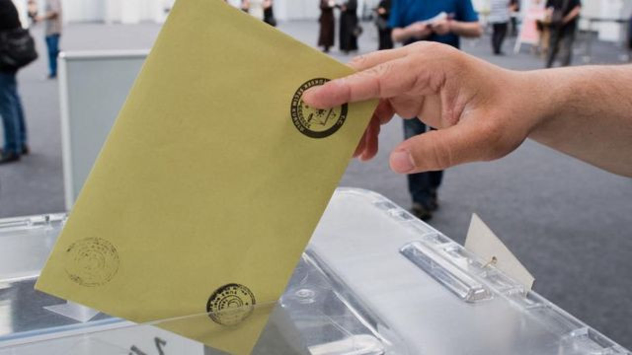 Oy ve Ötesi’ni sandıktan uzak tutmak için İçleri Bakanlığı bu kararı aldı. Bakan Soylu hedef almıştı