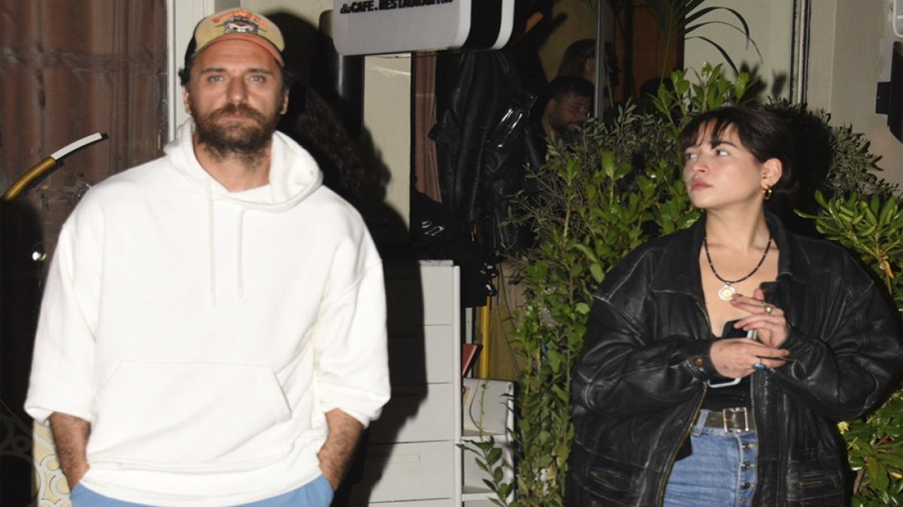 Oyuncu Fırat Çelik'in panik gecesi. Flaşlar patlayınca kalakaldılar