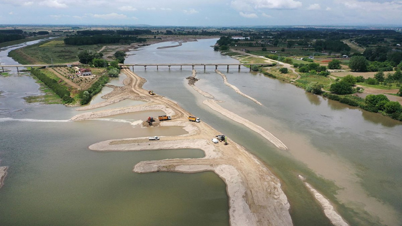 Meriç ve Tunca'da taşkın önleme temizliği