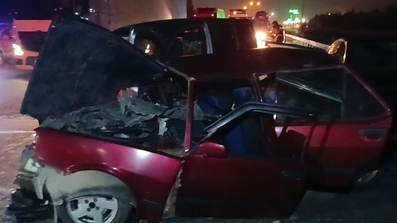 TEM’de 3 aracın karıştığı zincirleme kaza