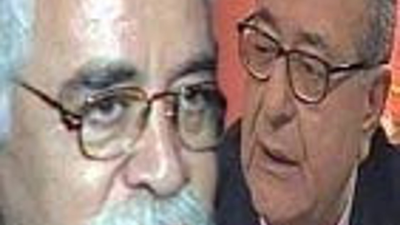 Mehmet Barlas'a Levent Kırca'nın teklifi ortaya çıktı. Kırca Atatürkçülerin eleştirisini göze alıp ne teklif etti. Kanal 7'deki viskiye ne oldu