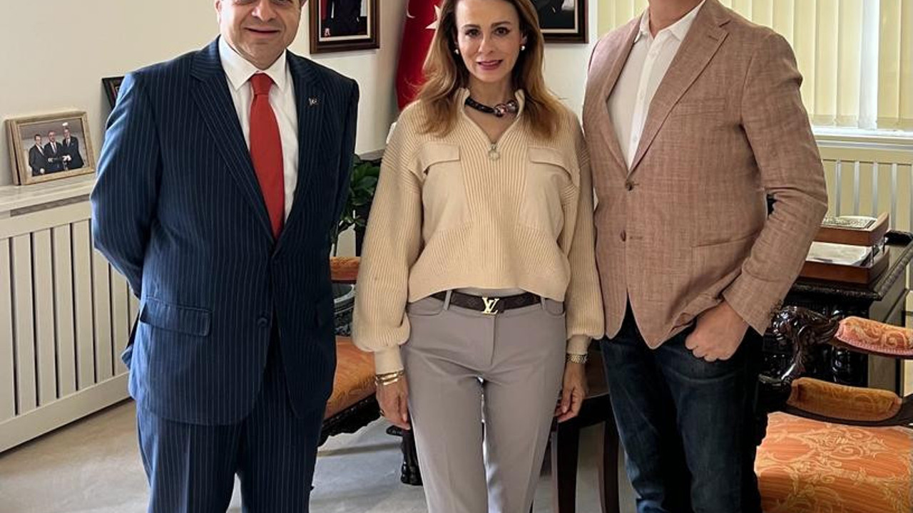 Kılıçdaroğlu'nun danışmanı Egemen Bağış'ı ziyaret edip fotoğraf çektirince ortalık karıştı