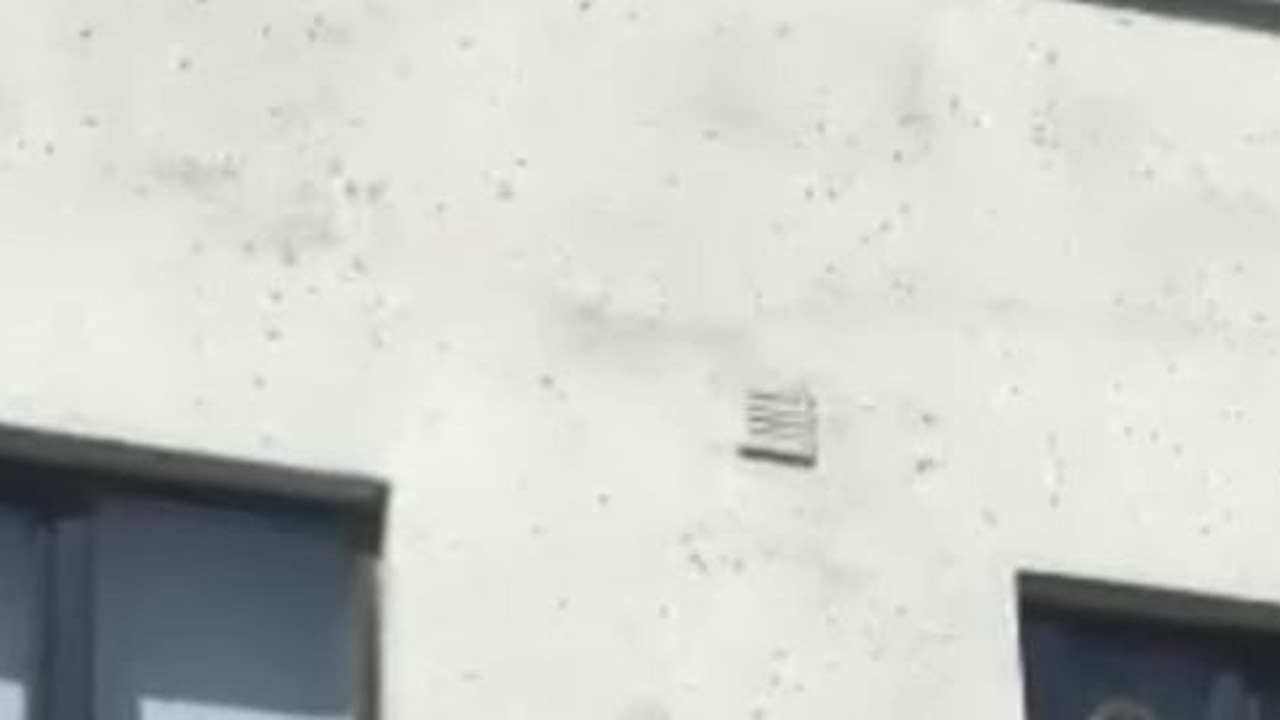 Kağıthane'de vatandaş korkudan pencerelerini açamadı