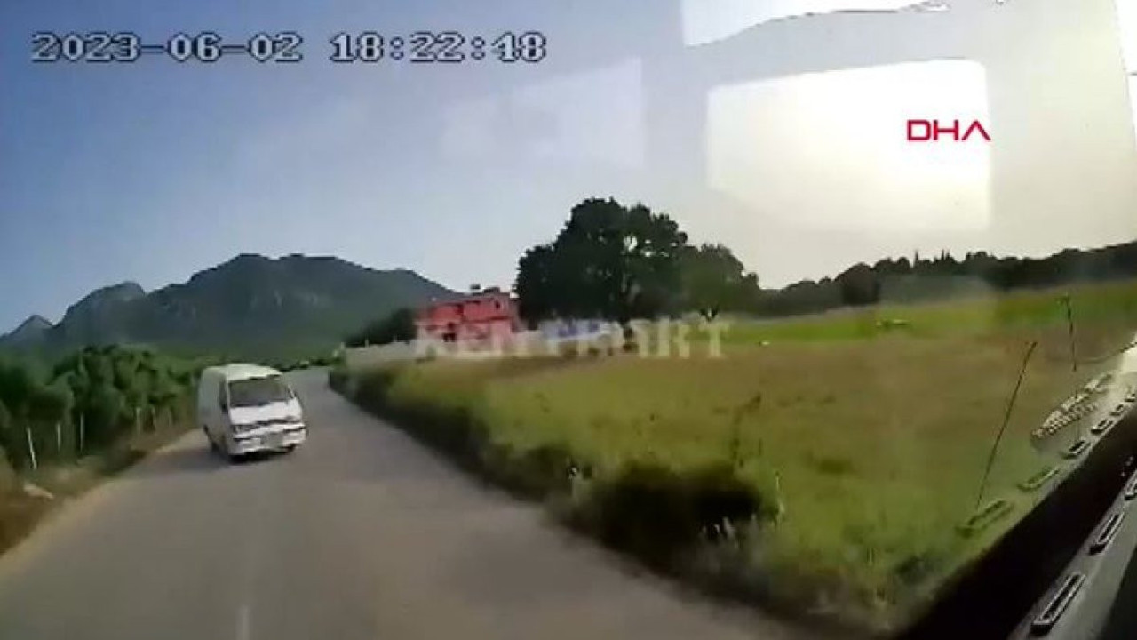 Adana'da 3 kişinin öldüğü kazanın görüntüleri ortaya çıktı