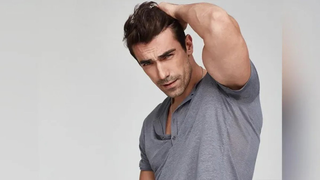 İbrahim Çelikkol lüks villasını sattı. Fiyatı dudak uçuklattı