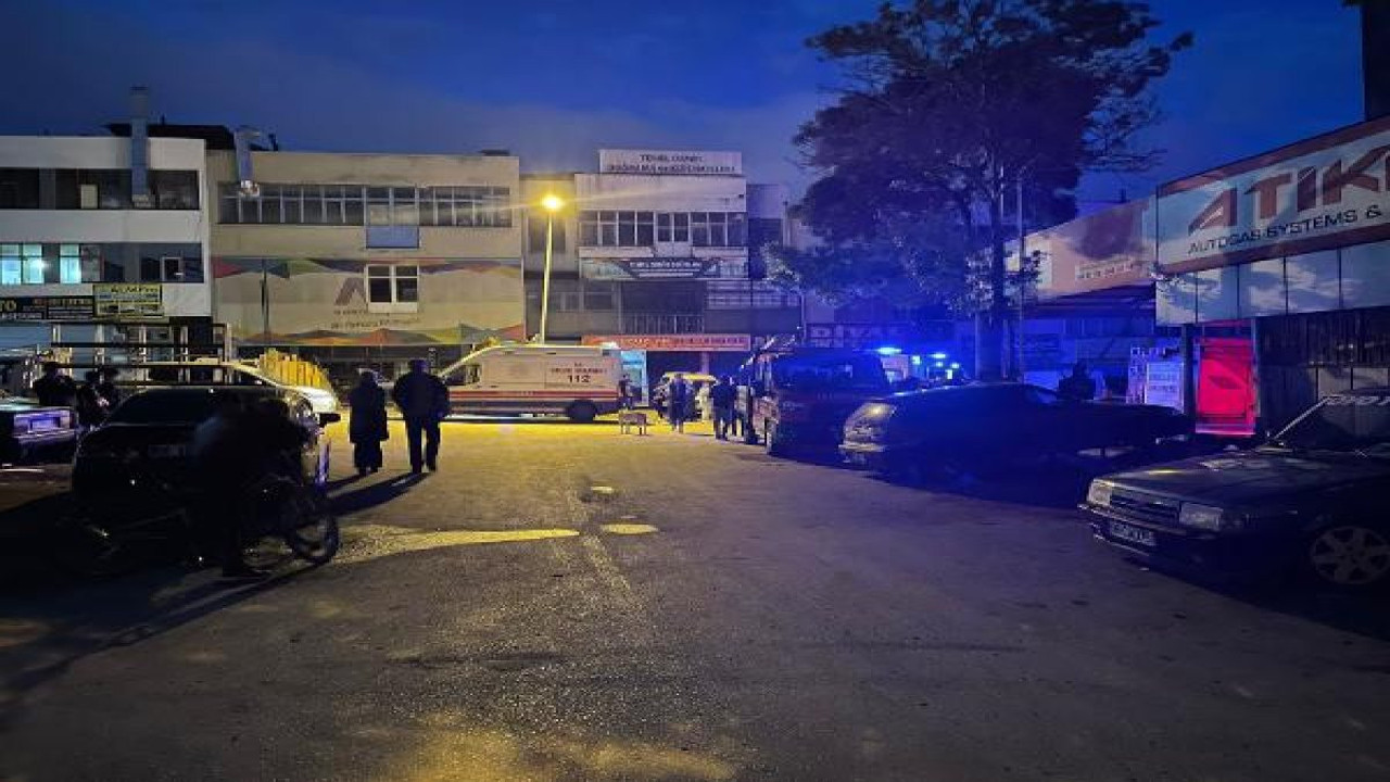 'Daha 13 yaşında bir yük asansörü altında kalıyor. Nereden bakarsanız bakın hepimiz ölmüşüz. En azından cesedimiz kaldırılsın'