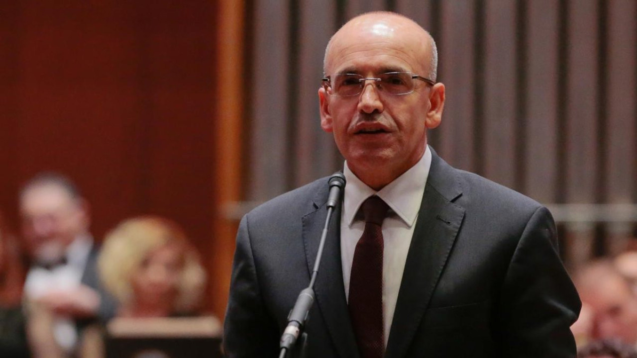 Mehmet Şimşek kimdir? Hazine ve Maliye Bakanı Mehmet Şimşek hangi görevlerde bulundu?