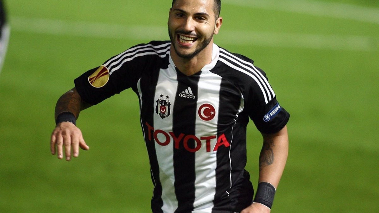 Quaresma İstanbul'a gelmek için THY ‘ye bindi. Fotoğraf paylaştı. Beşiktaşlılar ayağa kalktı