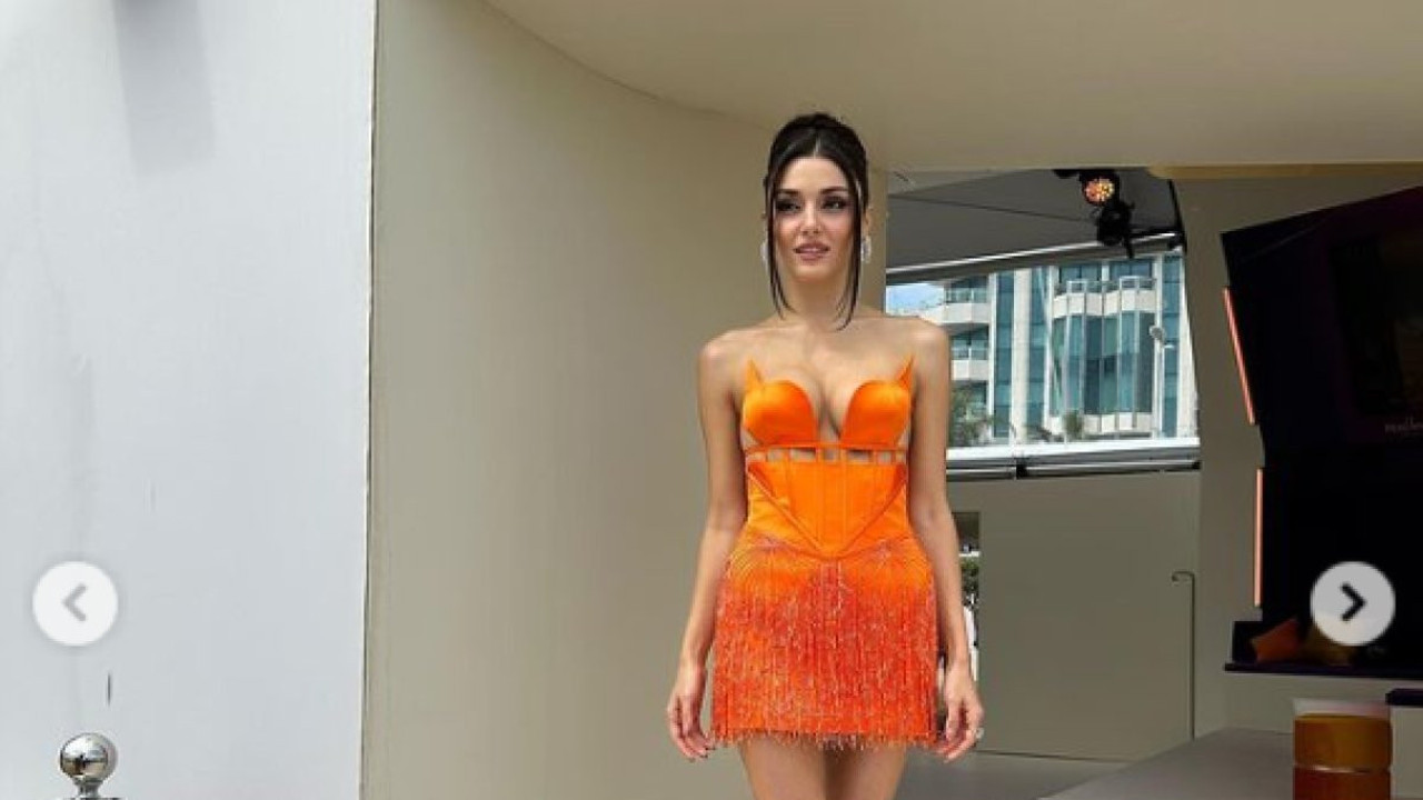 Hande Erçel'in eteğini kaldırıp paylaştığı pozlar olay oldu