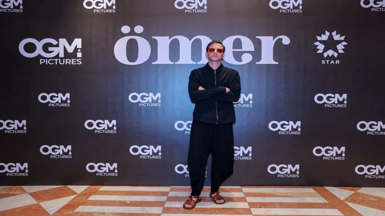 Ömer dizisinin yıldızı Serhat Paşalı tarzıyla sosyal medyanın diline düştü