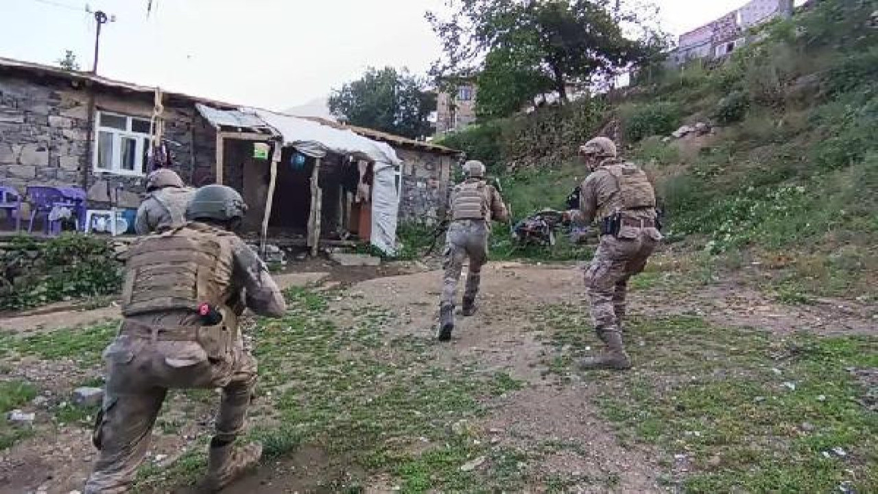 Şırnak'ta Terör Örgütüne Yardım ve Yataklık Operasyonu: 8 Gözaltı