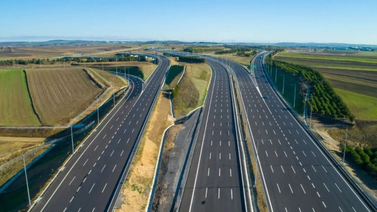 İki otoyol ihalesi esrarengiz şekilde ertelendi