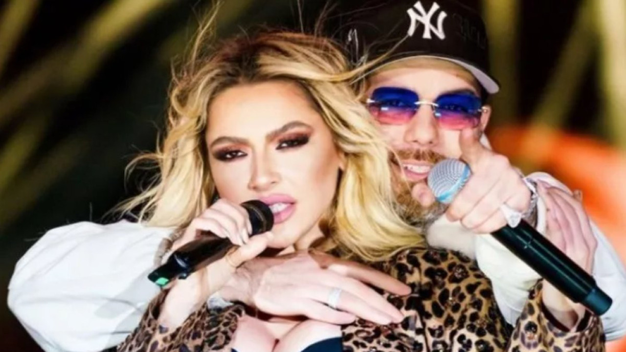 Rap şarkıcısı Murda sahneye kızıyla çıktı. Hadise'den yorum gecikmedi