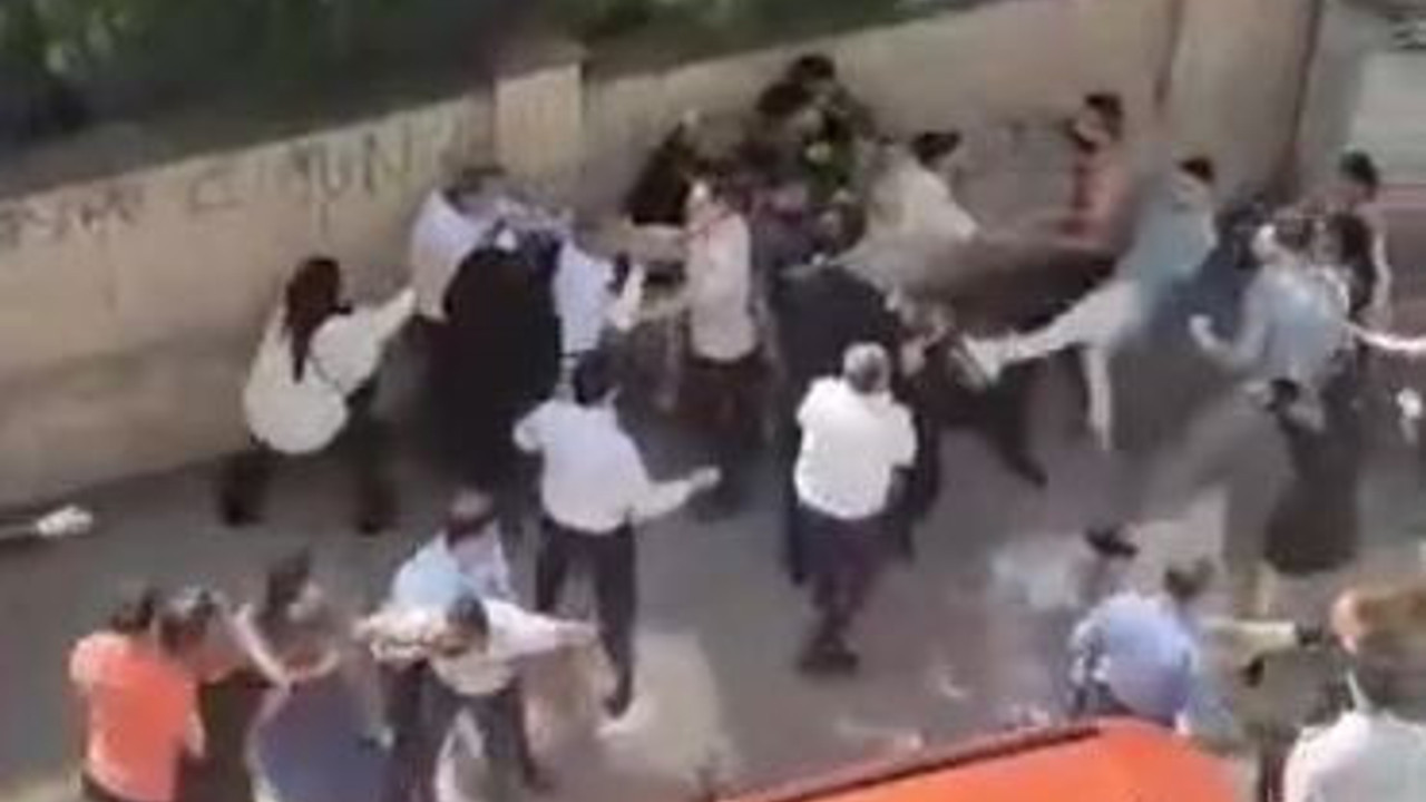 Düğünde ortalık savaş alanına döndü