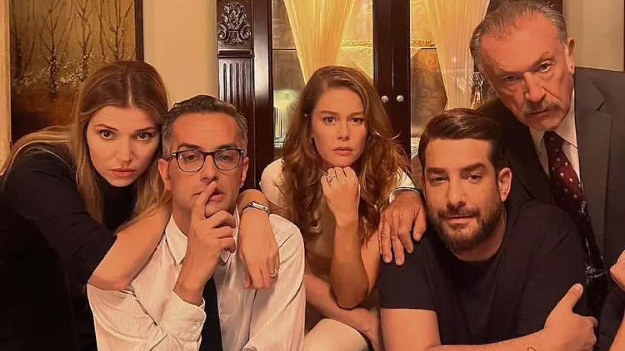 Camdaki Kız oyuncularından veda açıklaması