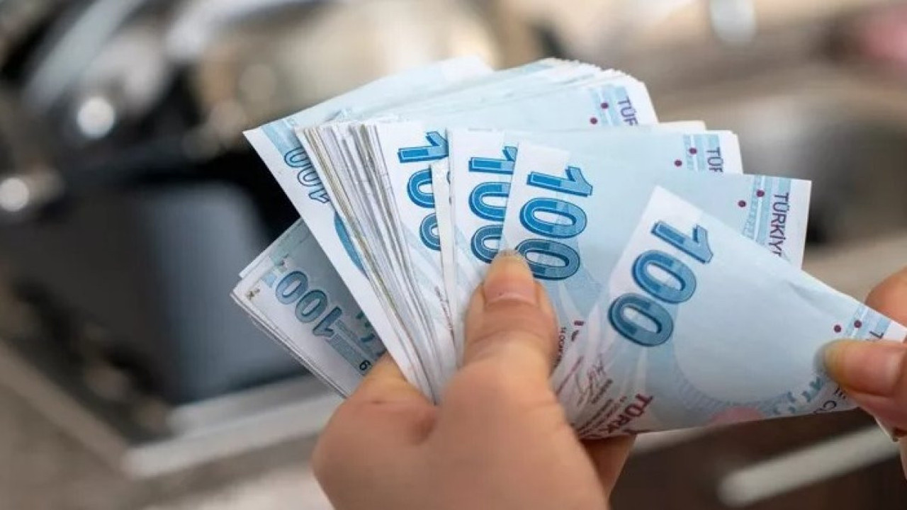 Milyonların gözü kulağı bu haberlerde. İktidara yakın medyada asgari ücrete seçim tarifesi