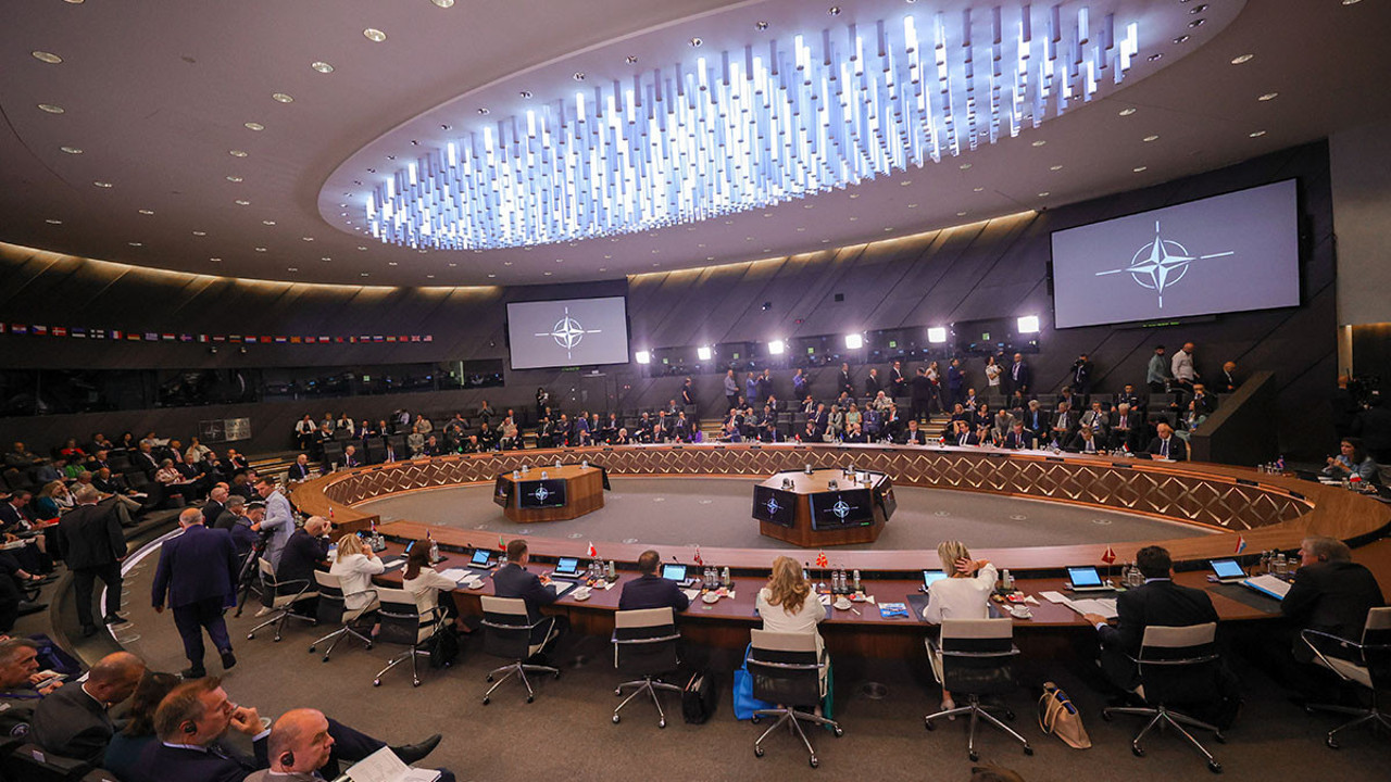 NATO Savunma Bakanları Toplantısı ikinci gün oturumları başladı