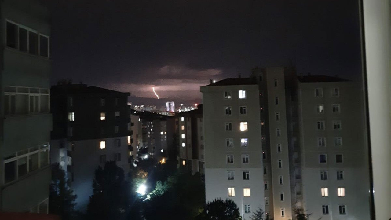 Fırtına İstanbul’un dibine geldi. Vurmak üzere. Saat 02-03’e dikkat