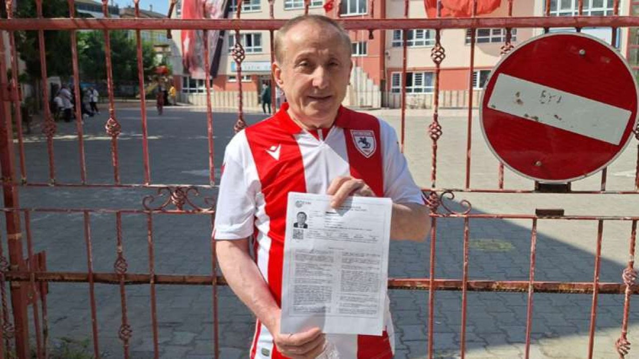 60 yaşında 42. kez üniversite sınavına girdi