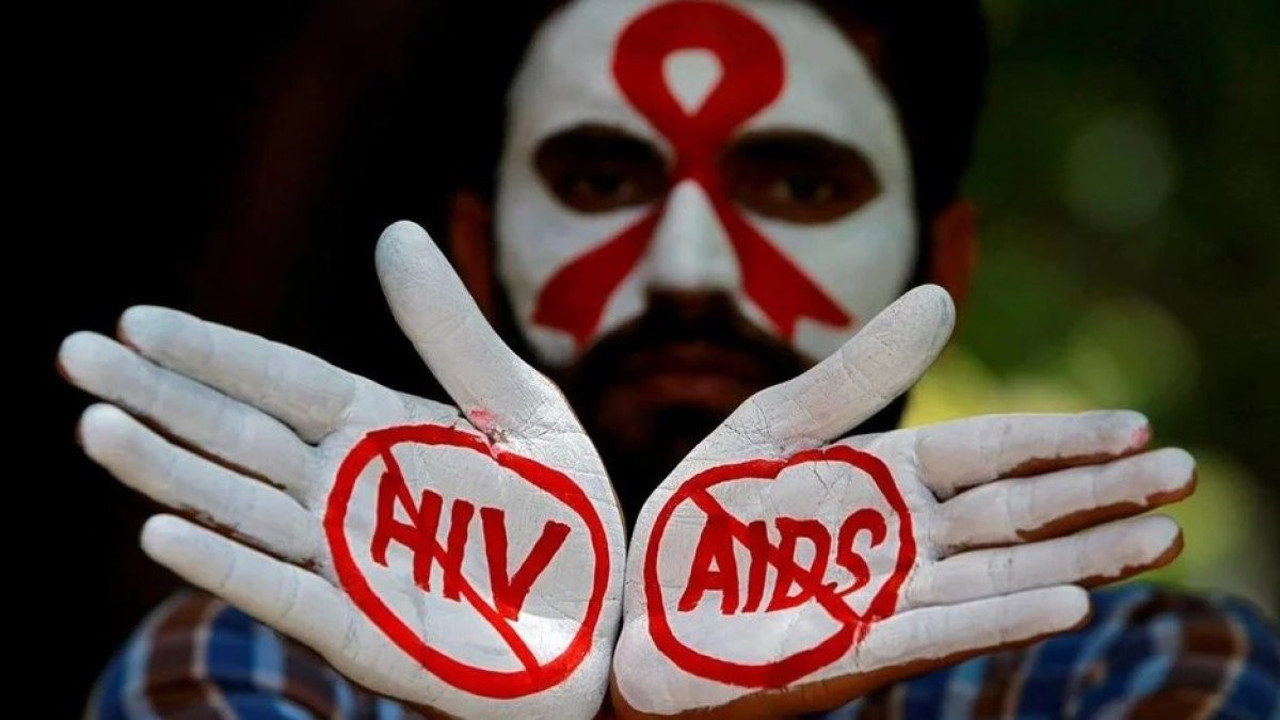 AIDS tedavisinde yeni gelişme: Makak maymunlarında sonuç verdi