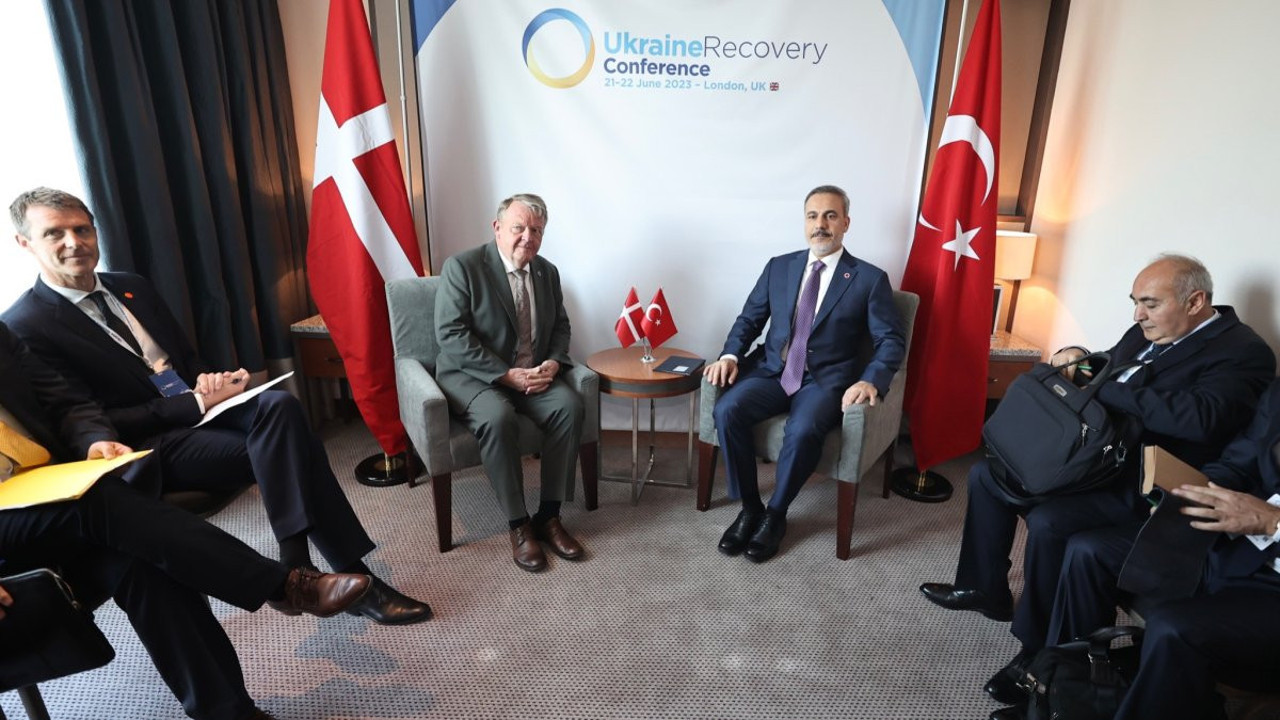 Bakan Fidan, Londra’da mevkidaşlarıyla görüşmeler gerçekleştirdi