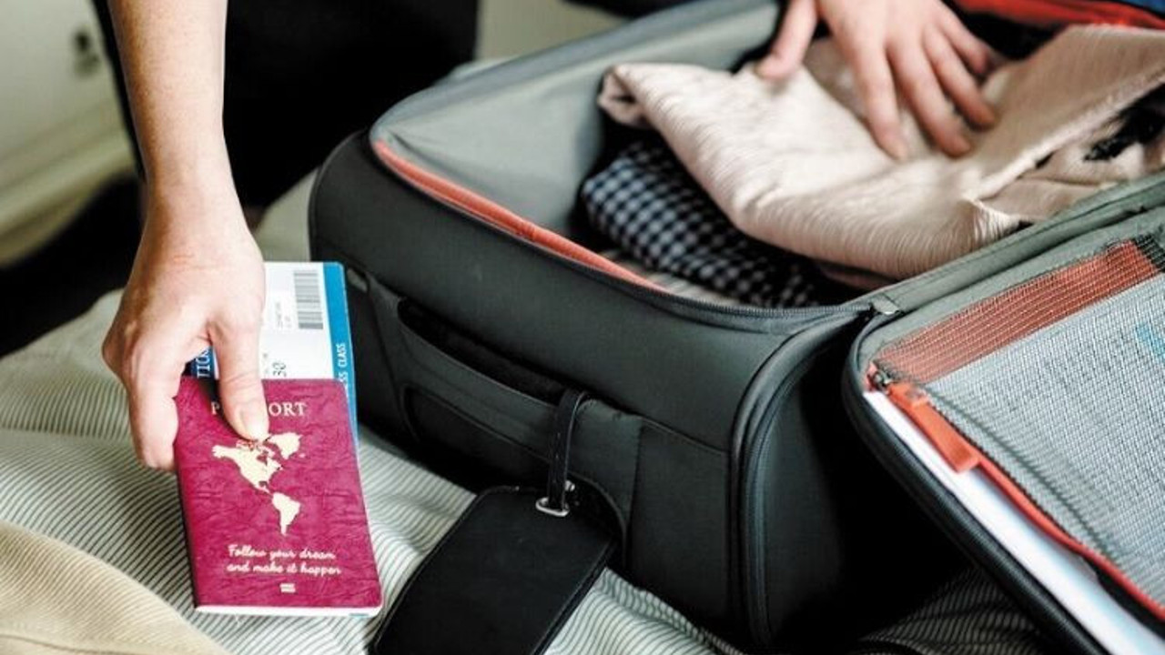 CHP'li vekilin oğlu da yurt dışına göçtü: Gitmemesi için çok uğraştım