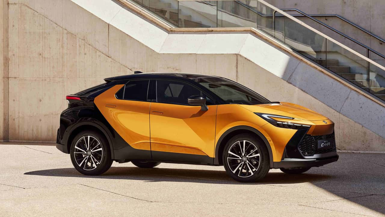 Şarj edilebilir hibrit sisteme sahip ilk yerli üretim otomobil tanıtıldı. İşte Toyota C-HR