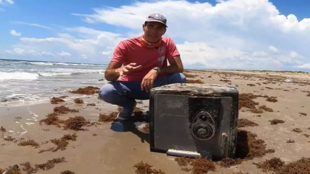 Sahilde bulduğu kasayı 1 saatte açan adam hayal kırıklığı yaşadı